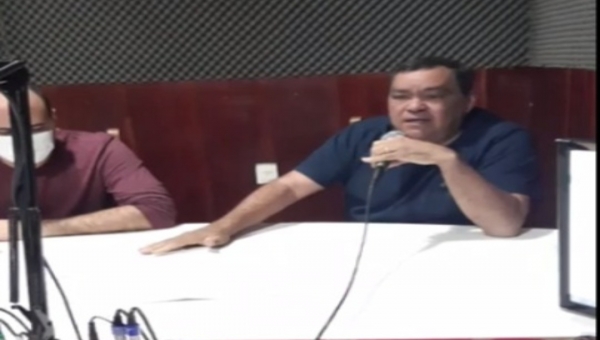 Mazinho chama Gladson de “ditadorzinho” ao ser obrigado pela Justiça a entregar maquinário